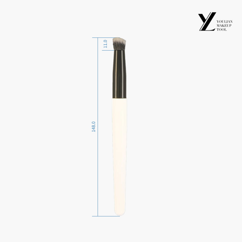 Sikat concealer kepala bundar kecil